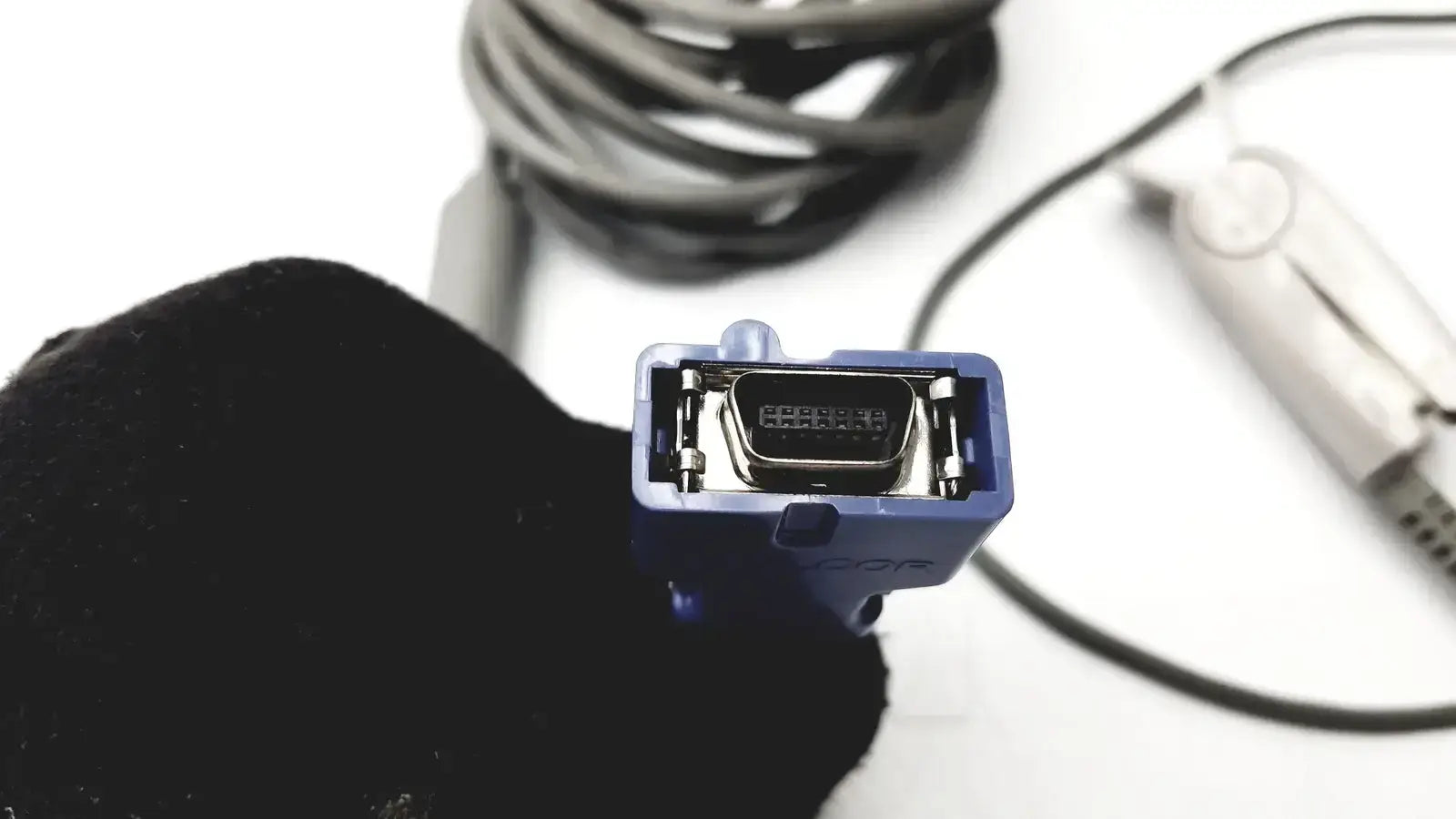 Nellcor DOC-10 Adapter Cable & Nellcor OxiMax Spo2 Sensor Adult Pulse Oximetry Accessories, as-is (for parts) product photo 6