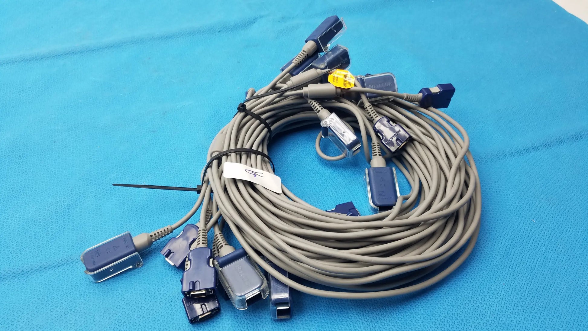 Reuse Medical Equipment Nellcor DOC-10 SpO2 Adapter Extension Cable OEM Vital Signs Monitor Accessories, second-hand product photo 1