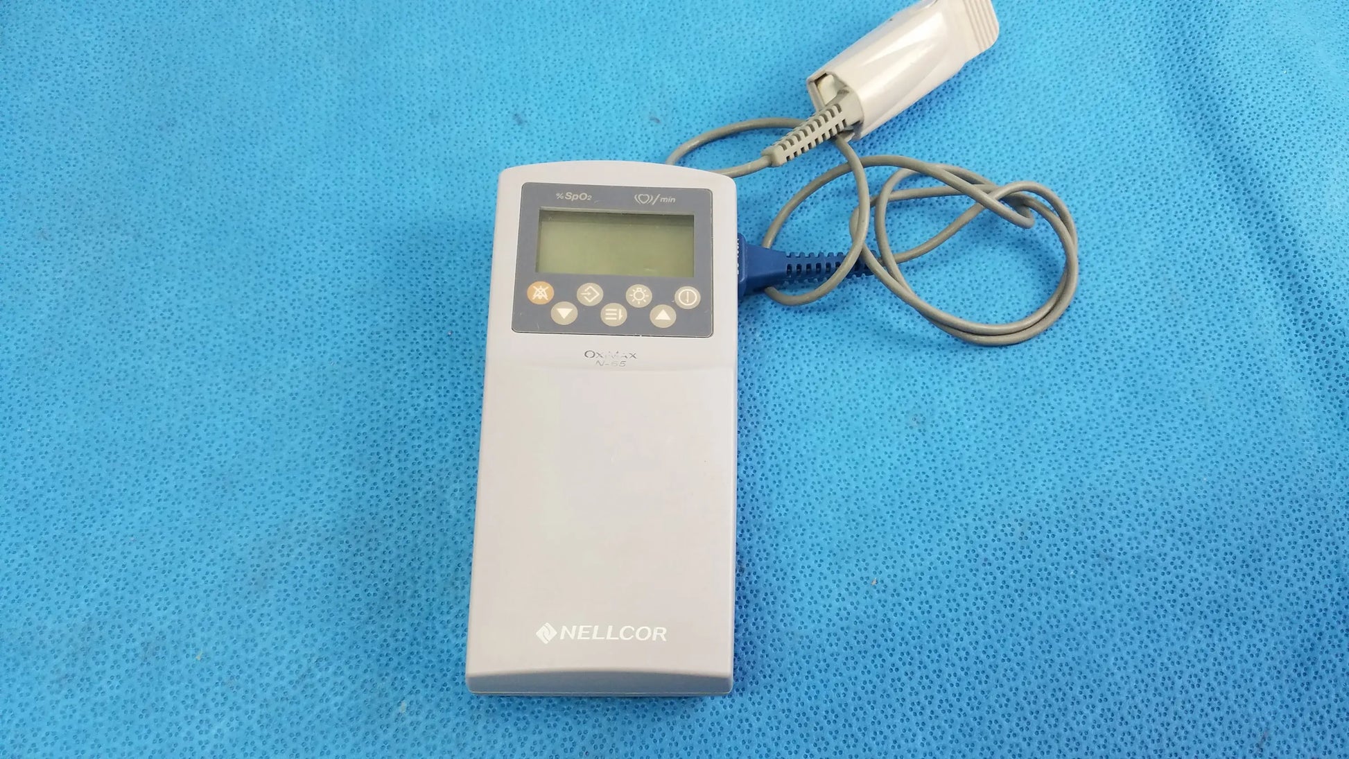 Nellcor Oximax N-65 Pulse Oximeter Pulse Oximeter, second-hand product photo 4