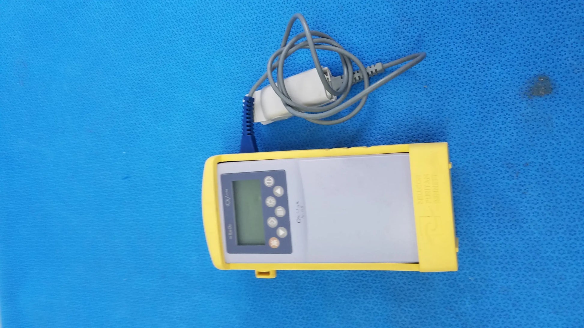 Nellcor Oximax N-65 Pulse Oximeter Pulse Oximeter, second-hand product photo 3