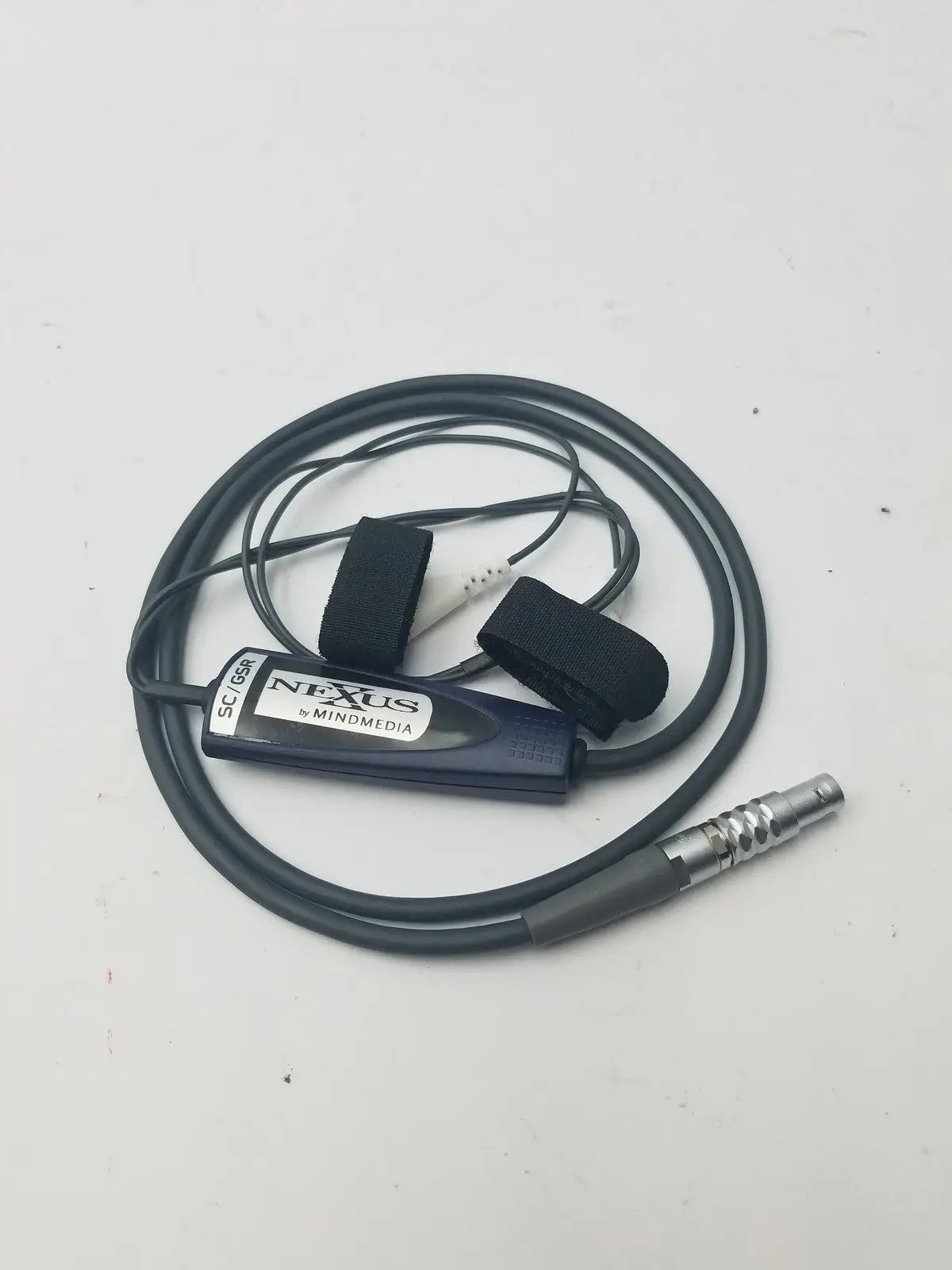 Black nexus skin conductance headset by mindmedia sc158h with coiled cable and adjustable ear straps for reuse medical use