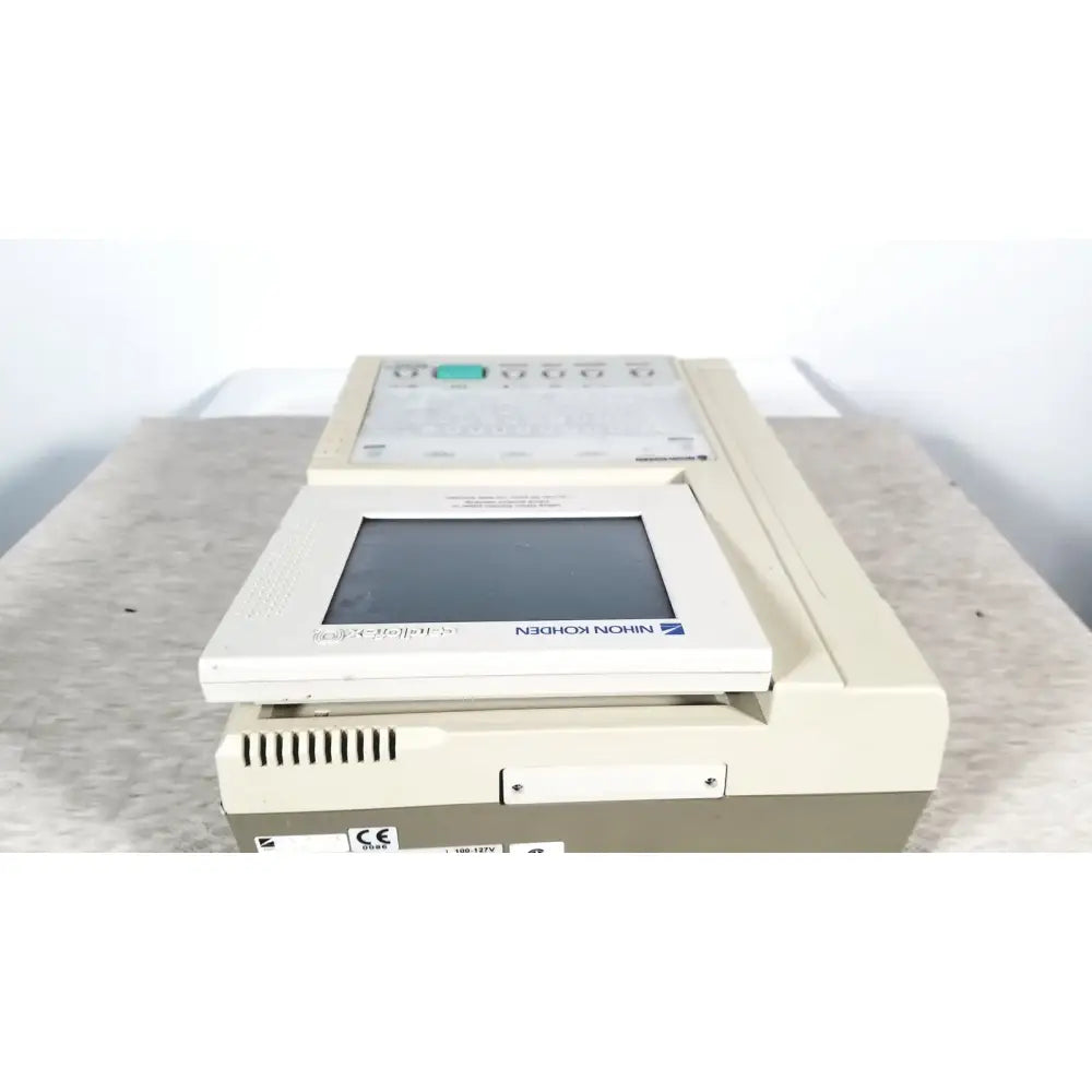 Nihon Kohden Cardiofax Q ECG-9130K ECG Machine ECG Machine, as-is (for parts) product photo 13