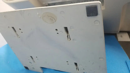 Nihon Kohden Elo Touchsystems ET2400L-8CJM-1-BG-NKD-G Touchscreen Monitor Touchscreen Monitor, as-is (for parts) product photo 9