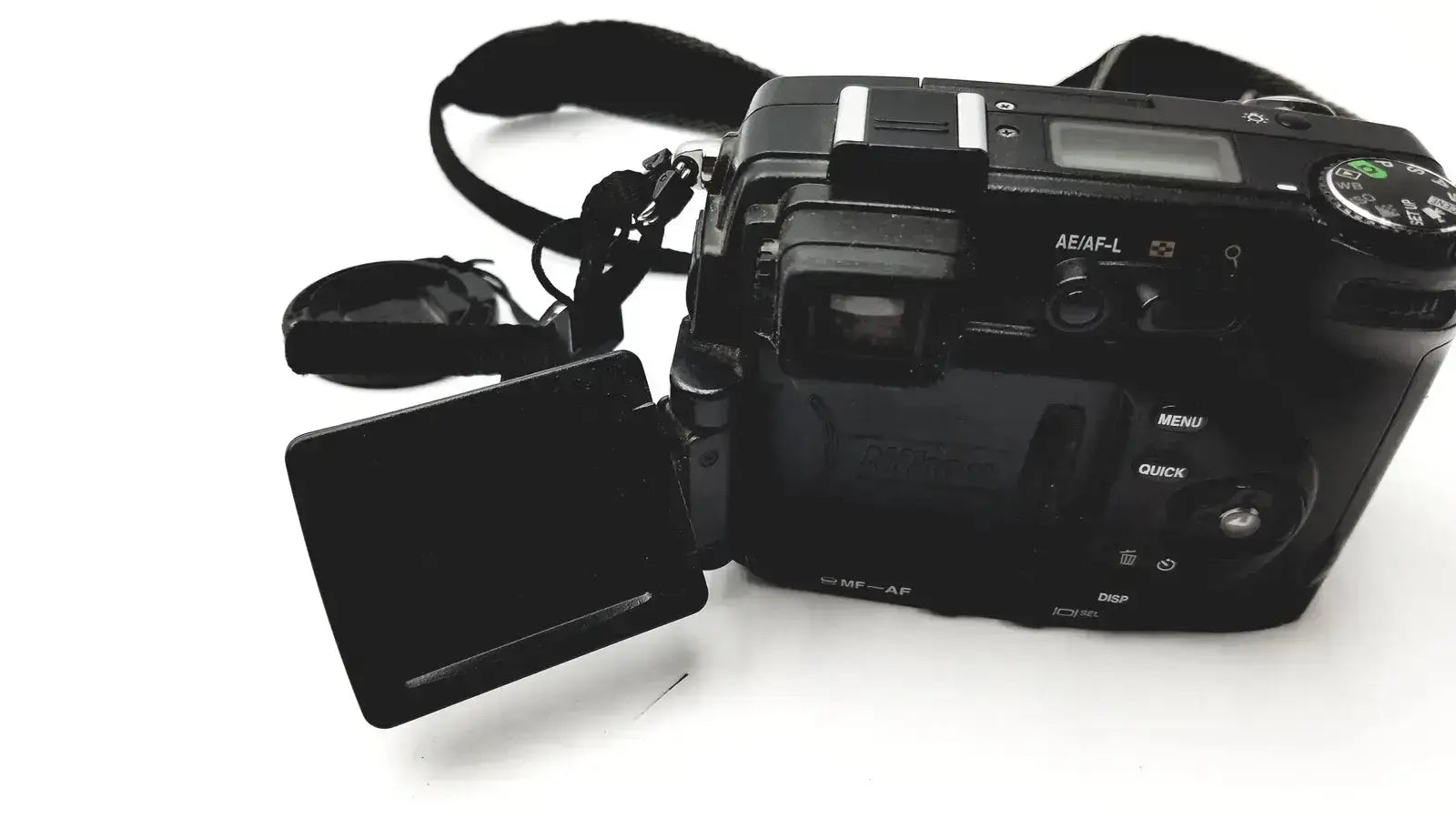 Nikon Coolpix E8400 8.0 Mega Pixels Digital Camera ED - Untested Digital Camera, as-is (for parts) product photo 6