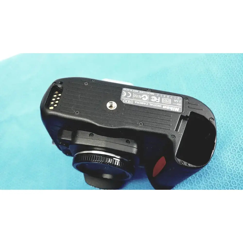 Nikon D100 Digital Camera - Black Digital Camera, as-is (for parts) product photo 15