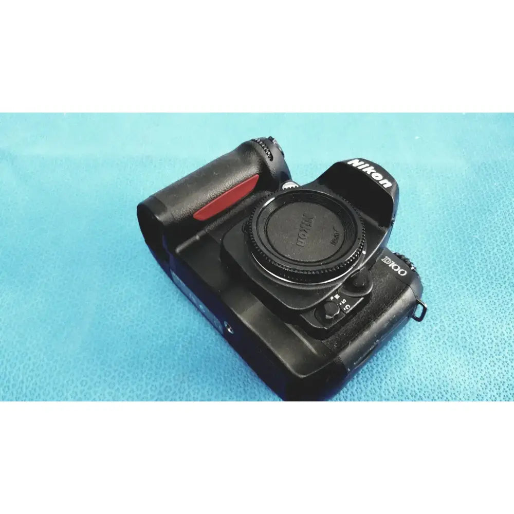 Nikon D100 Digital Camera - Black Digital Camera, as-is (for parts) product photo 4