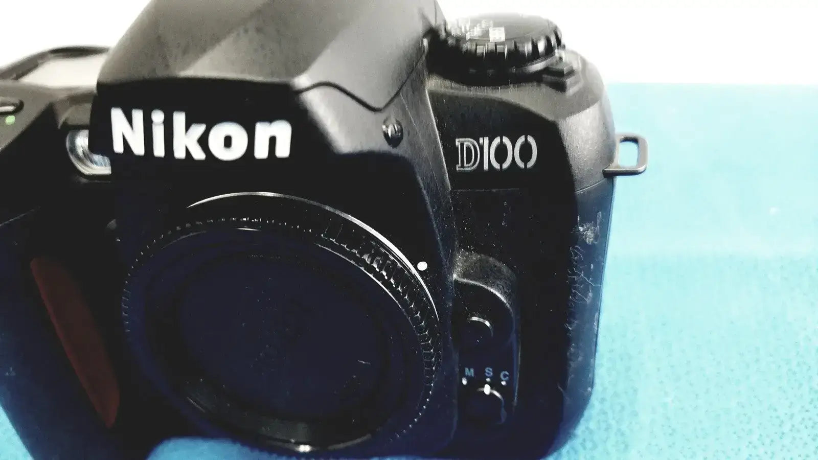 Nikon D100 Digital Camera - Black Digital Camera, as-is (for parts) product photo 5