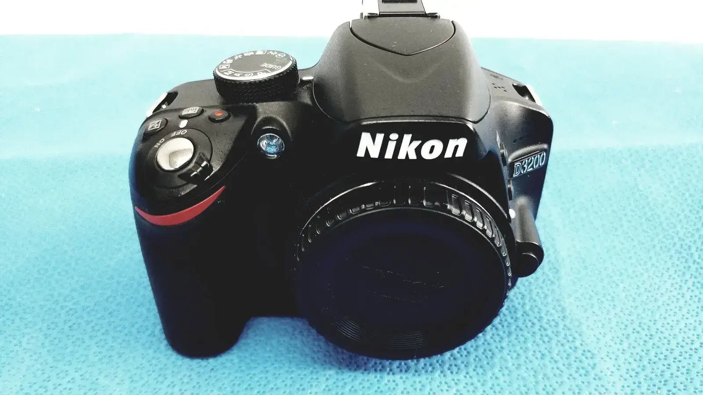 Nikon D3200 Digital SLR Camera - Black Digital SLR Camera, as-is (for parts) product photo 1