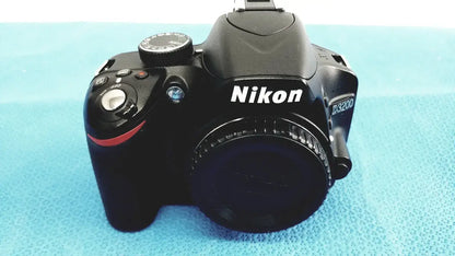Nikon D3200 Digital SLR Camera - Black Digital SLR Camera, as-is (for parts) product photo 1
