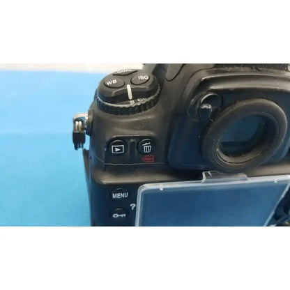 Nikon D700 Digital SLR Camera - Black Digital SLR Camera, as-is (for parts) product photo 8