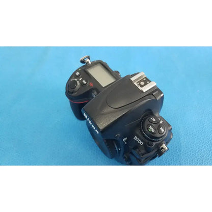 Nikon D700 Digital SLR Camera - Black Digital SLR Camera, as-is (for parts) product photo 6