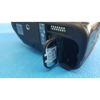 Nikon D700 Digital SLR Camera - Black Digital SLR Camera, as-is (for parts) product photo 13