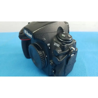 Nikon D700 Digital SLR Camera - Black Digital SLR Camera, as-is (for parts) product photo 5