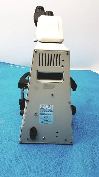 Nikon E200 Microscope with Polarizer Analyzer 4X 10X 40X 100X Objectives Microscope, second-hand product photo 6