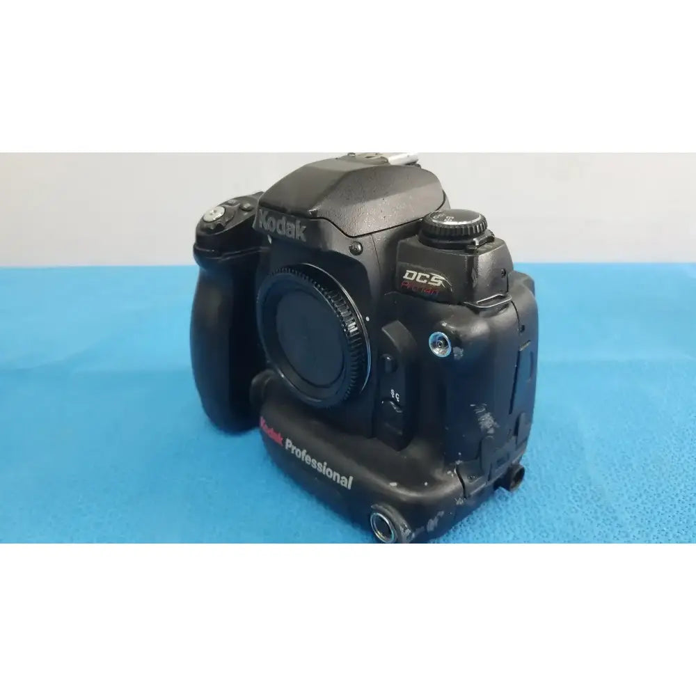 Nikon F-Mount Kodak Professional DCS Pro 14n Digital SLR Camera, as-is (for parts) product photo 4