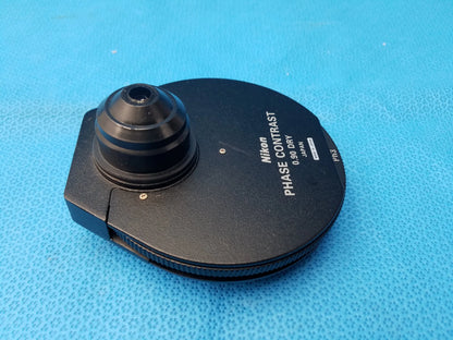 Black Nikon phase contrast microscope condenser 0.9 dry phase contrast turret with textured body and threaded mount from Japan
