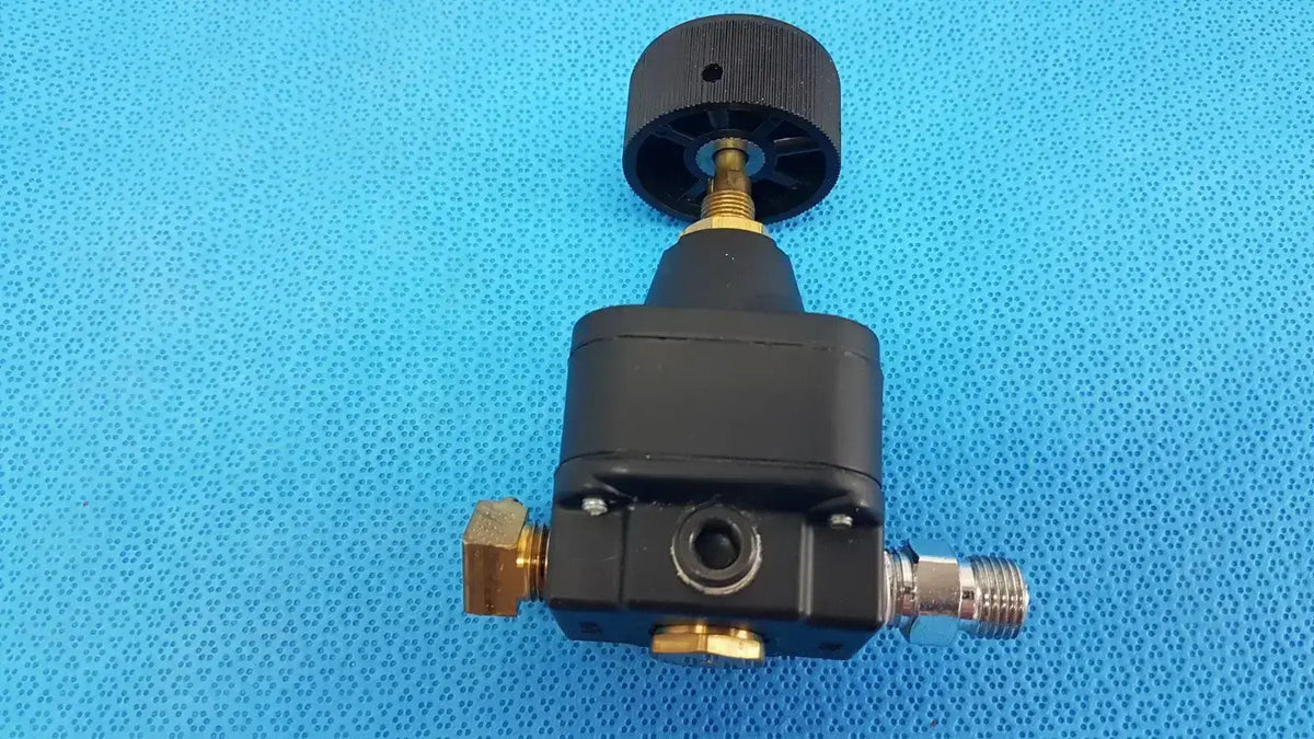 Norgren Precision Pressure Regulating Valve – Model 11-018-178 Pressure Regulating Valve, second-hand product photo 2