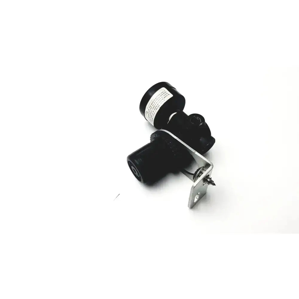 Norgren R07-100-RGKA Mini Pressure Regulator 1/8" Ports with Gauge Pressure Regulator, second-hand product photo 6
