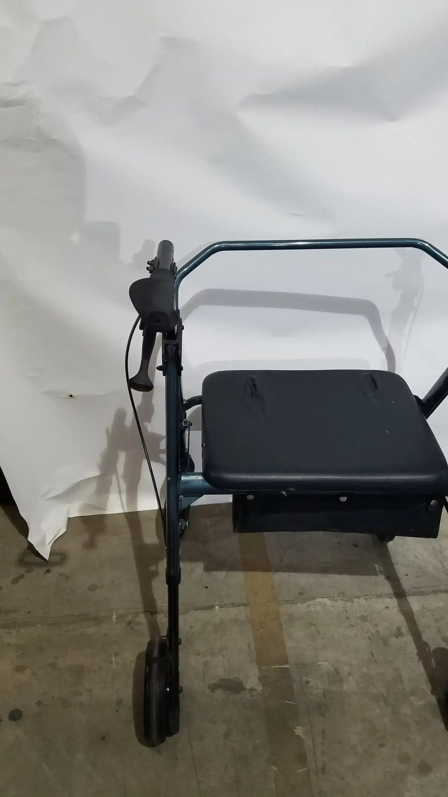 Reuse Medical Equipment Nova Rolling Walker for Seniors, 4-Wheel Rollator with Seat, Black Walkers, second-hand product photo 8