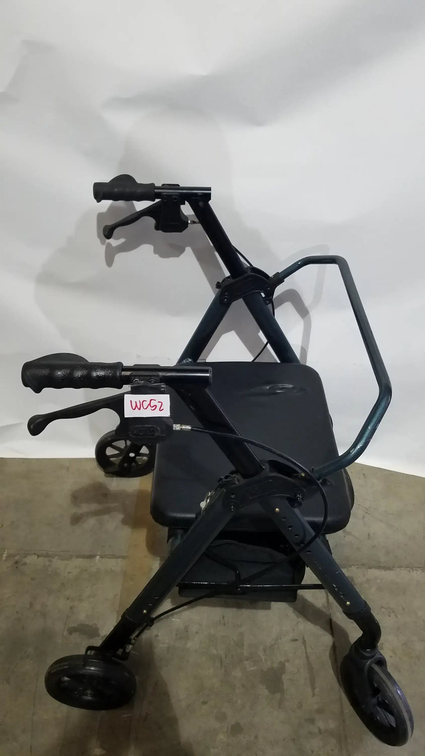 Reuse Medical Equipment Nova Rolling Walker for Seniors, 4-Wheel Rollator with Seat, Black Walkers, second-hand product photo 2