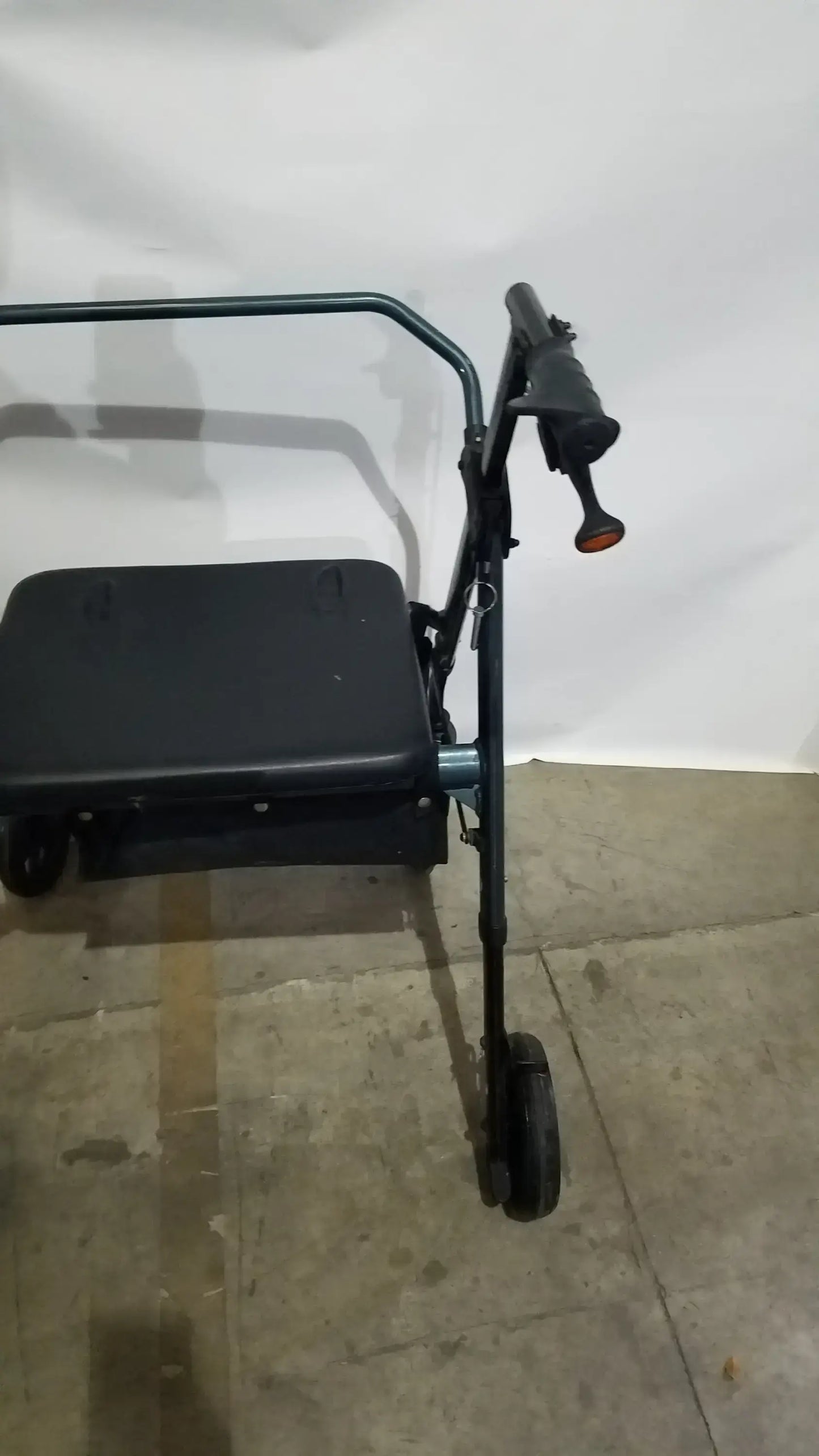 Reuse Medical Equipment Nova Rolling Walker for Seniors, 4-Wheel Rollator with Seat, Black Walkers, second-hand product photo 9