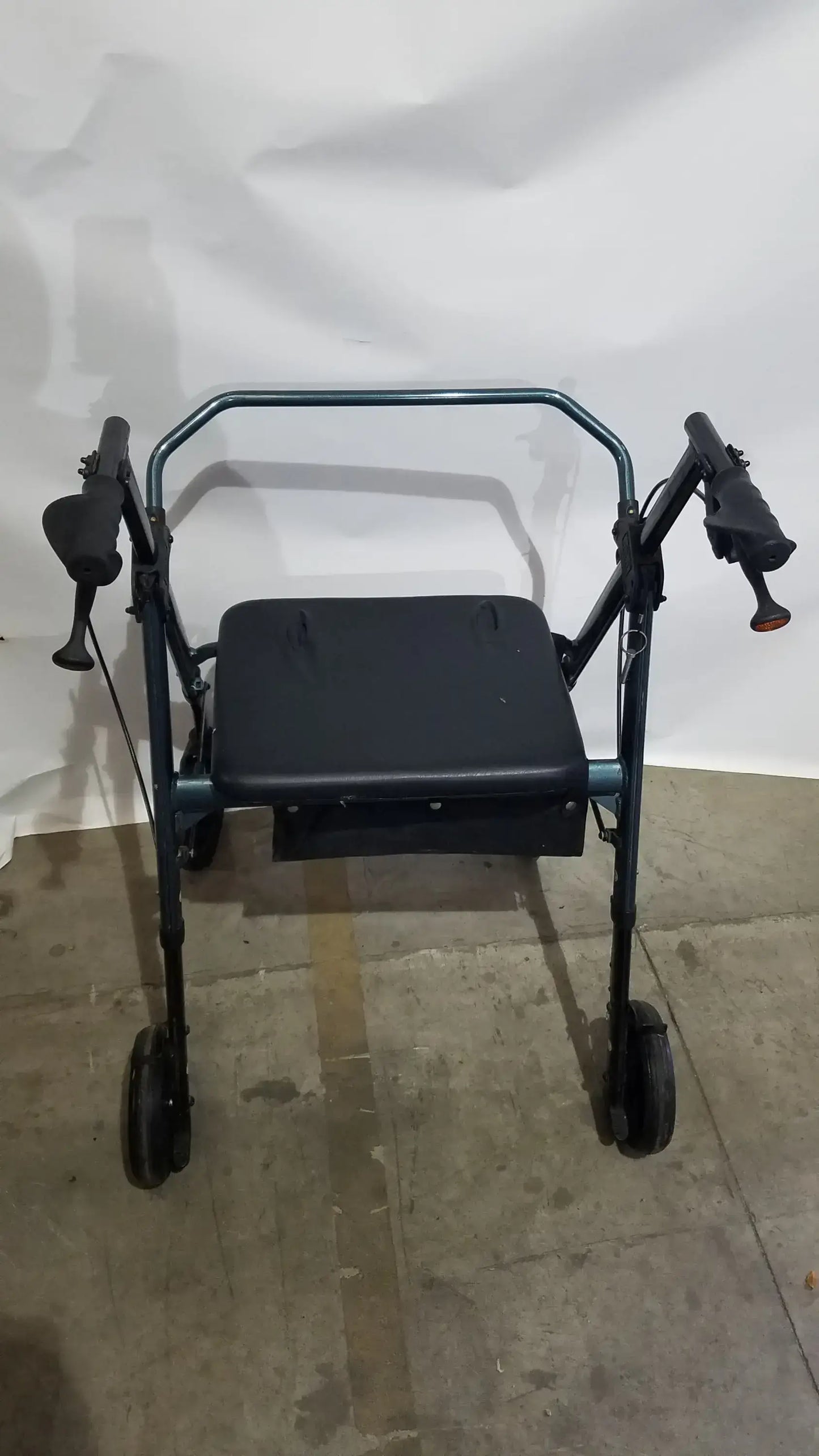 Reuse Medical Equipment Nova Rolling Walker for Seniors, 4-Wheel Rollator with Seat, Black Walkers, second-hand product photo 10