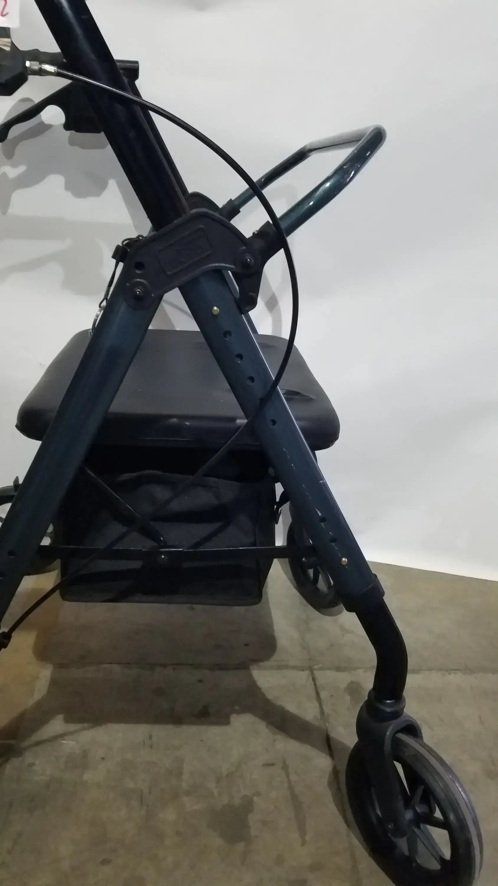 Reuse Medical Equipment Nova Rolling Walker for Seniors, 4-Wheel Rollator with Seat, Black Walkers, second-hand product photo 4