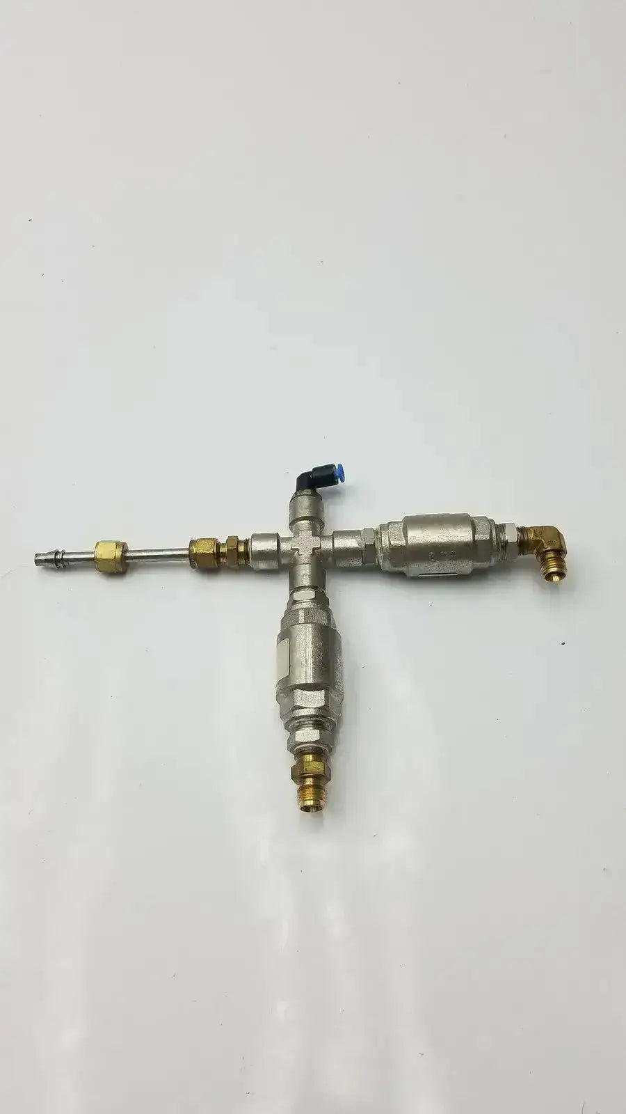 Numatics RV 37-A Relief Valve or Injector Relief Valve, second-hand product photo 2