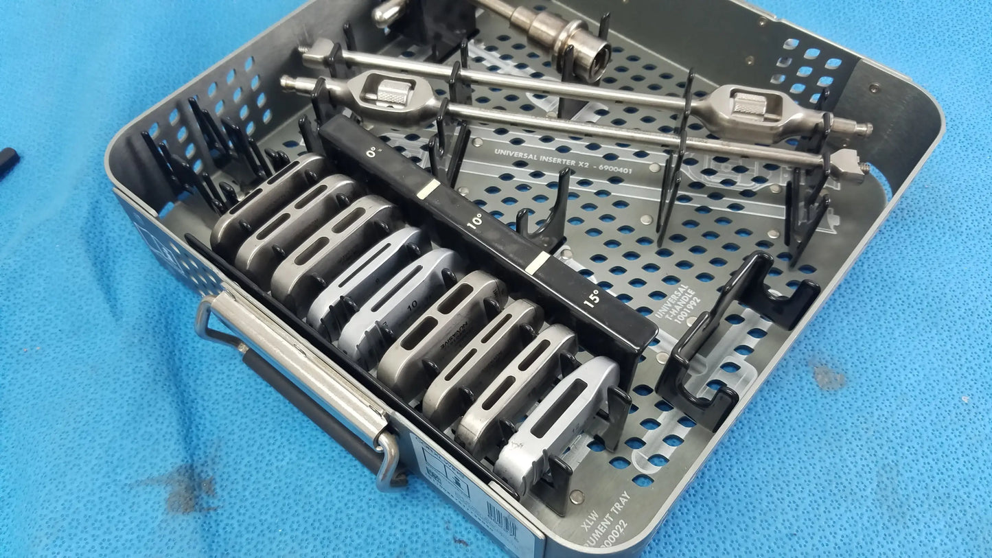 Nuvasive XLW Instrument Tray XLW Instrument Tray, second-hand product photo 4