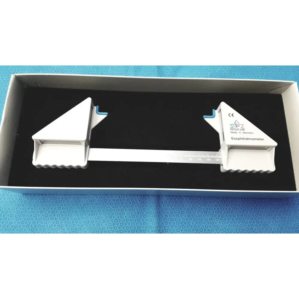 Reuse Medical OCULUS Exophthalmometer Made in Germany Other Medical & Lab Equipment, second-hand product photo 1