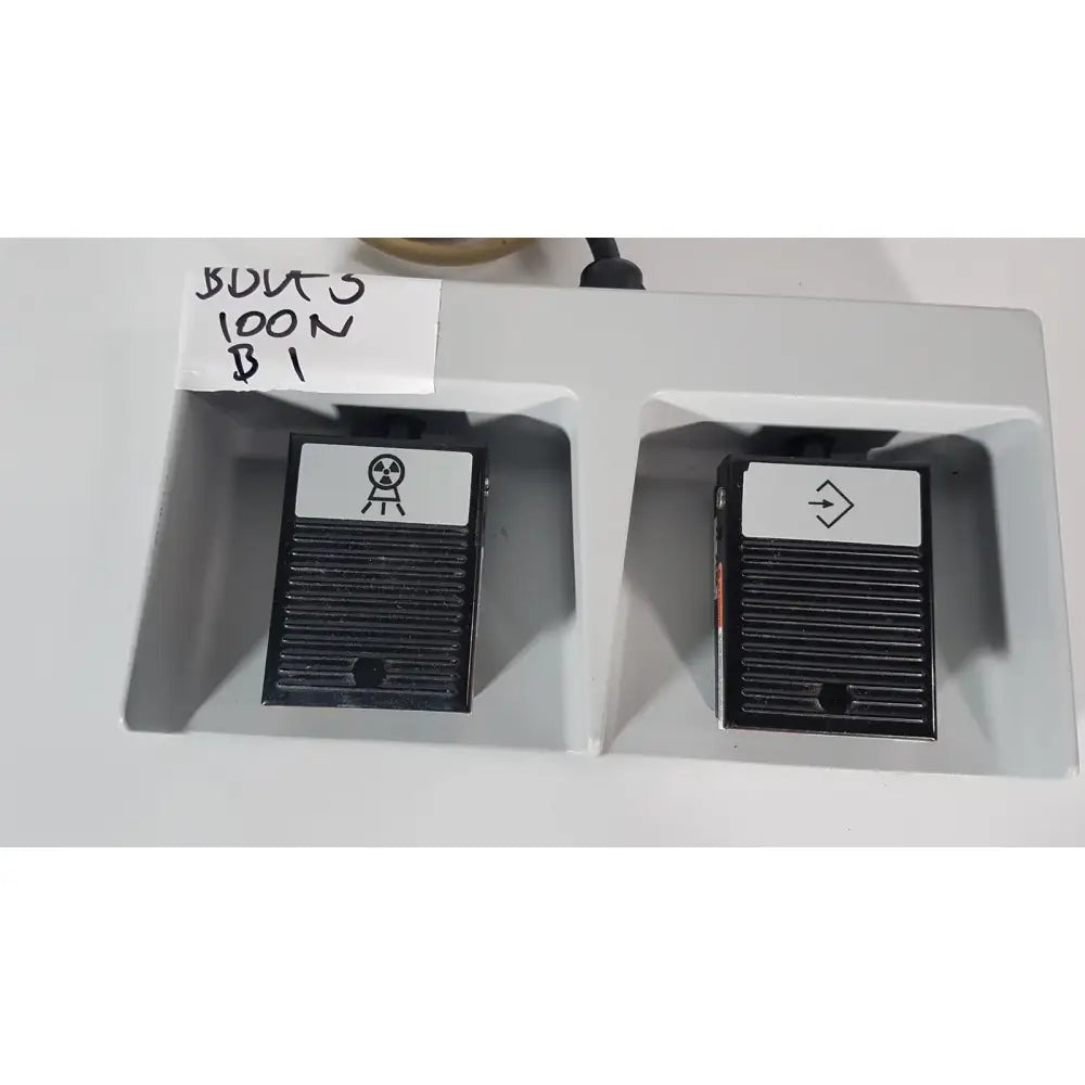 OEC Medical HT-52-SWNO HT-52-SW Foot Switch Foot Switch, as-is (for parts) product photo 1