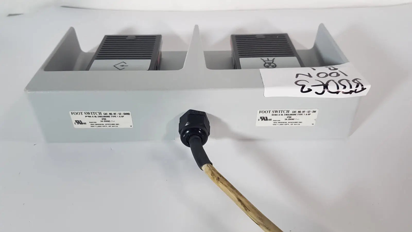 OEC Medical HT-52-SWNO HT-52-SW Foot Switch Foot Switch, as-is (for parts) product photo 4