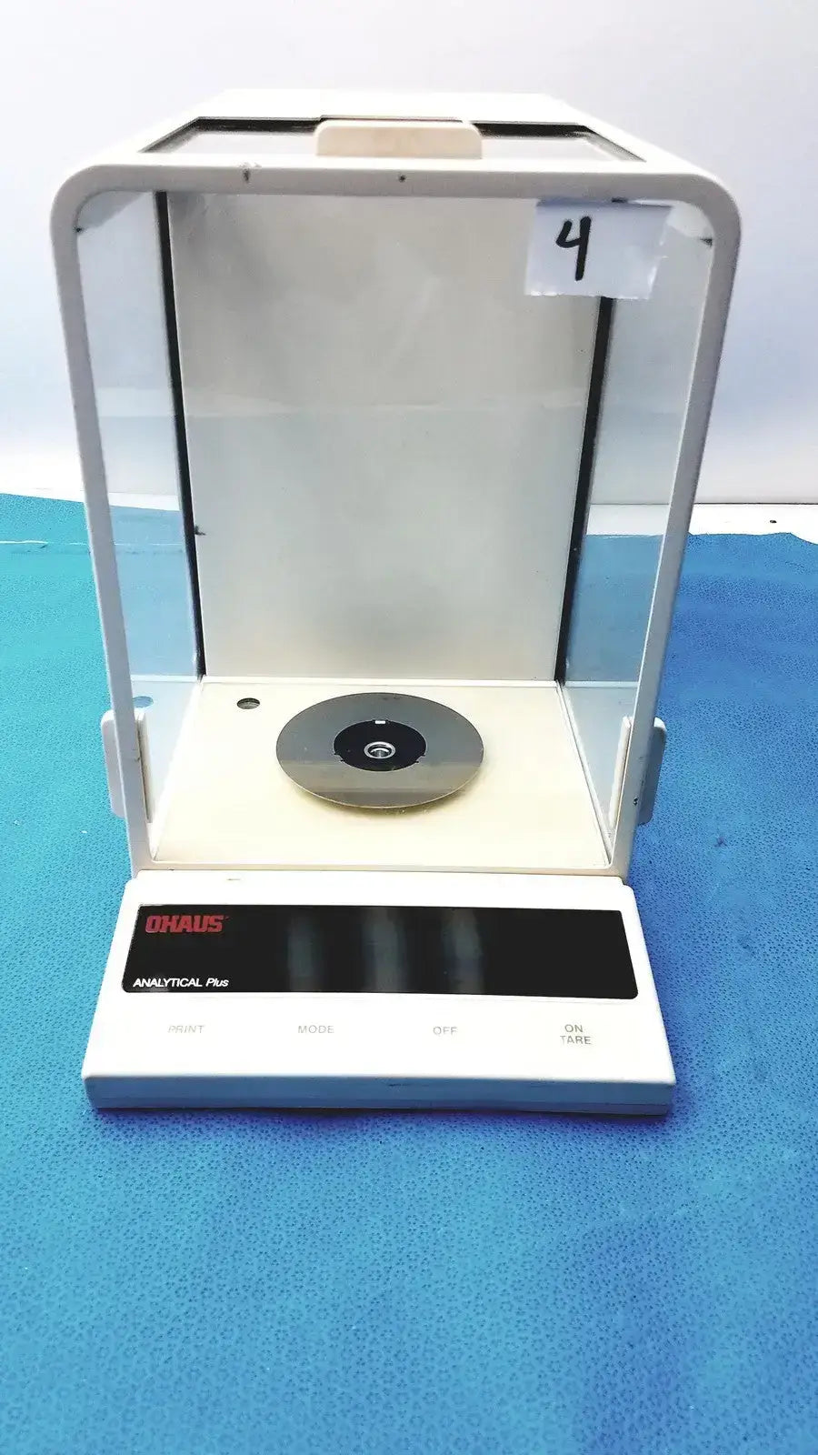 Ohaus Analytical Plus Model AP250D Precision Analytical Balance Scale Max 250g Analytical Balance, second-hand product photo 1
