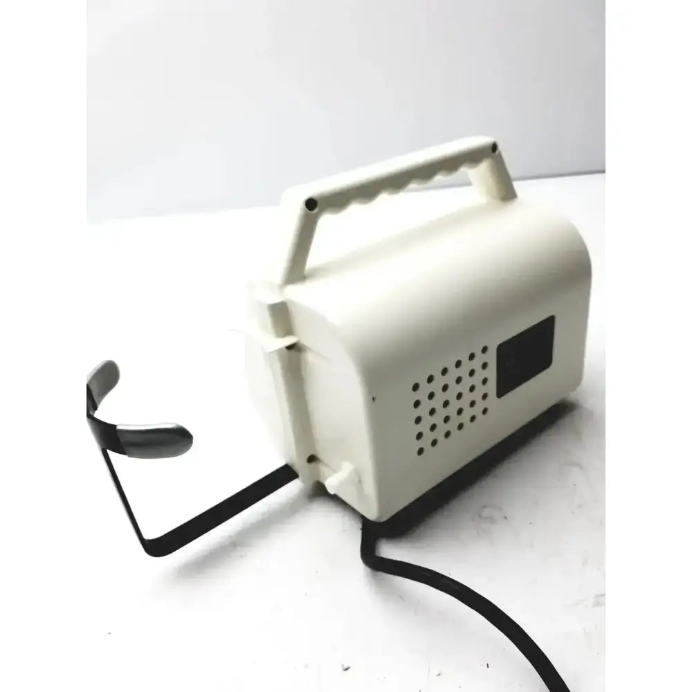 Ohio Medical Care-E-Vac 3 Portable Aspirator Suctiion Pump Suction Pump, second-hand product photo 6