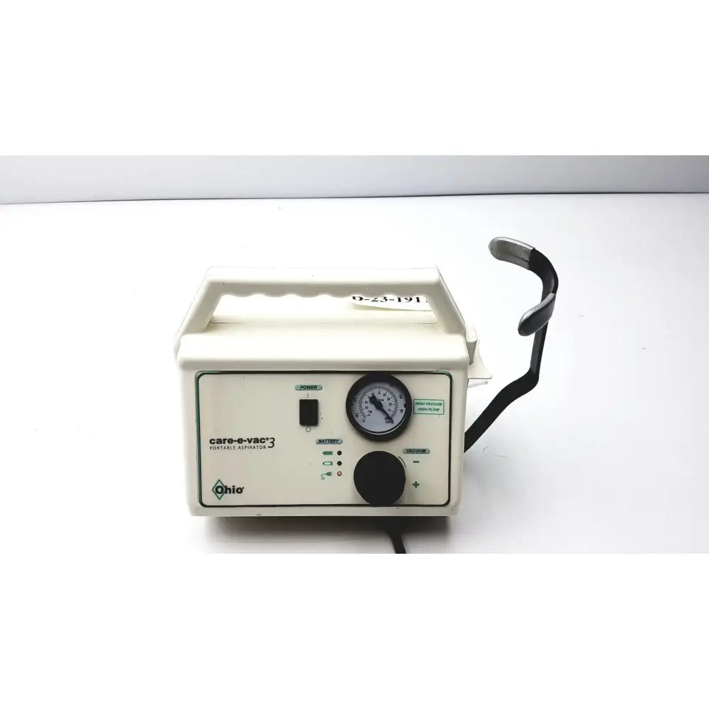 Reuse Medical Ohio Medical Care-e-Vac 3 Portable Suction Other Medical, Lab & Dental Supplies, second-hand product photo 1