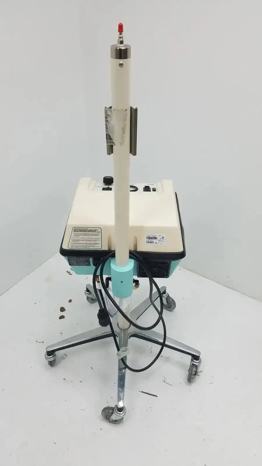 Ohio Medical Instavac l Portable Suctiion Pump With Stand Portable Suction Pump, second-hand product photo 3
