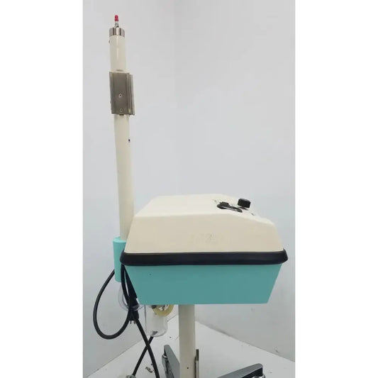Ohio Medical Instavac l Portable Suctiion Pump With Stand Portable Suction Pump, second-hand product photo 2