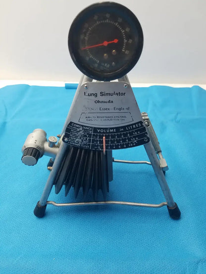 Ohmeda Lung Simulator Airway Resistance Control Lung Simulator, second-hand product photo 7