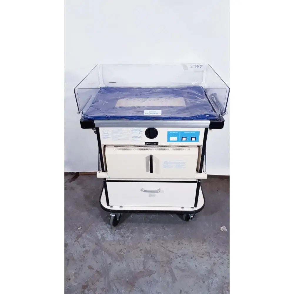 Reuse Medical Olympic Medical Bili-Bassinet Phototherapy Unit 10 Other Medical & Lab Equipment, second-hand product photo 1