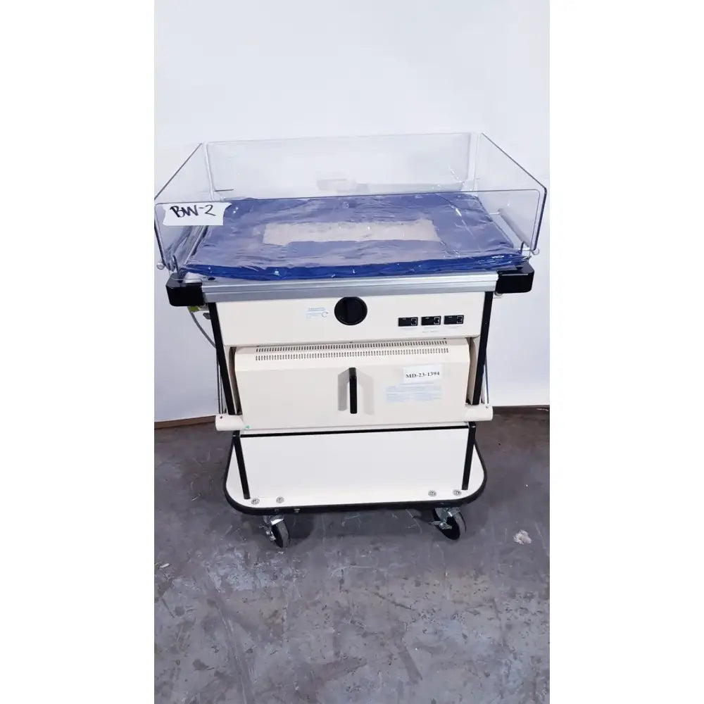 Reuse Medical Olympic Medical Bili-Bassinet Phototherapy Unit Phototherapy Lights & Systems, second-hand product photo 1