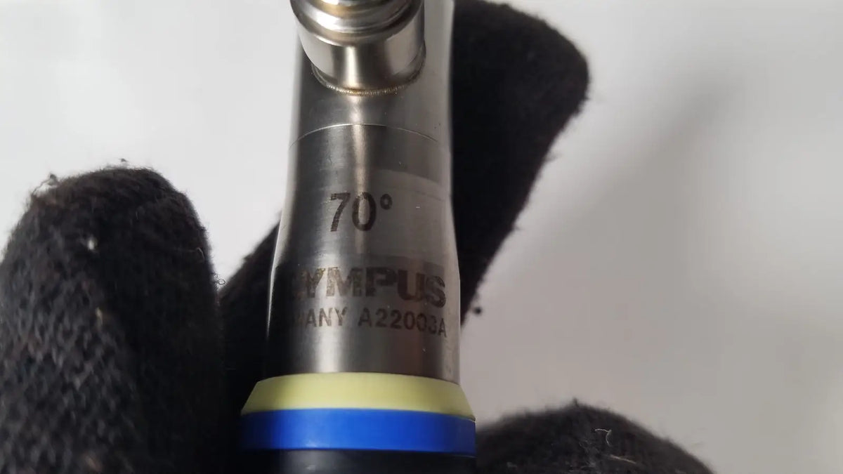 Silver olympus a22003a 4mm scope lens with 70 degree marking and blue-yellow protective ring