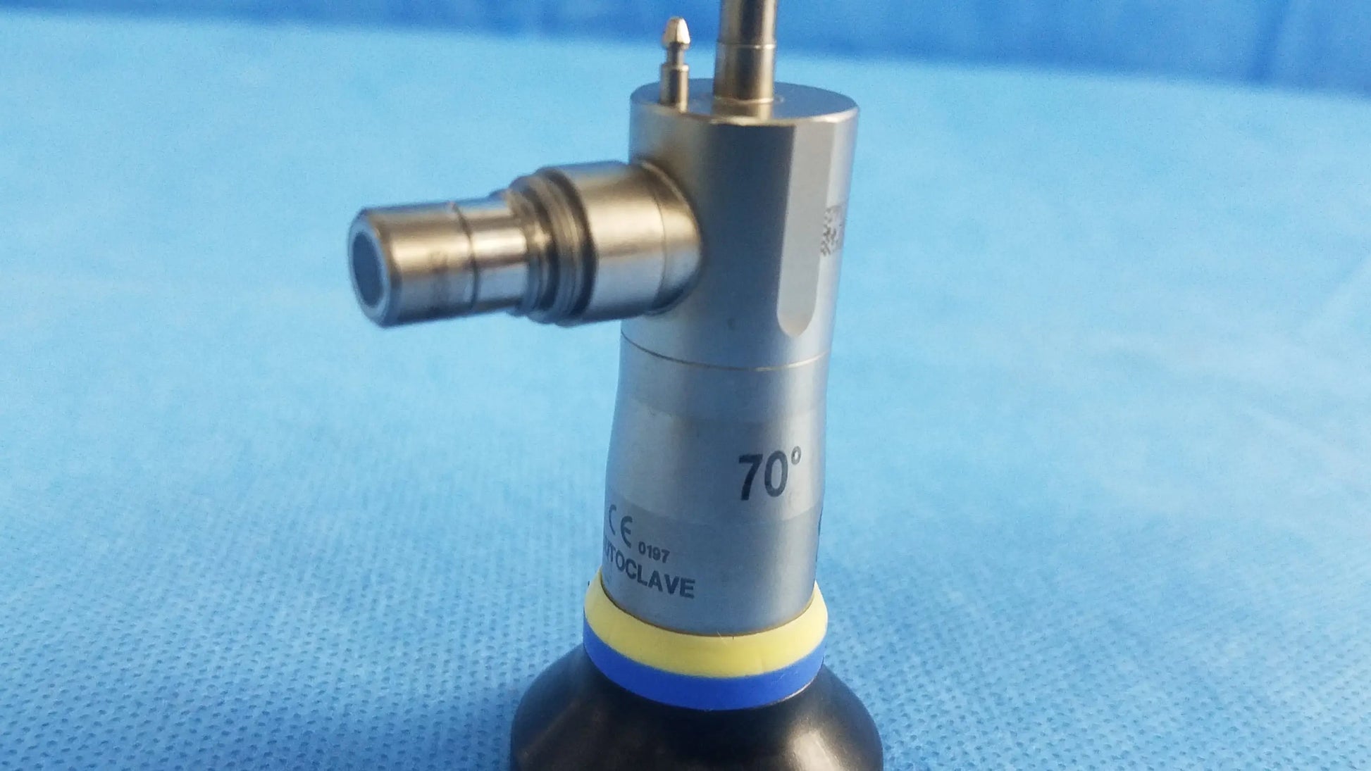 Silver metallic olympus a22003a rigid scope with 70 degree angled tip and yellow-blue ring compatible olympus endoscopic systems