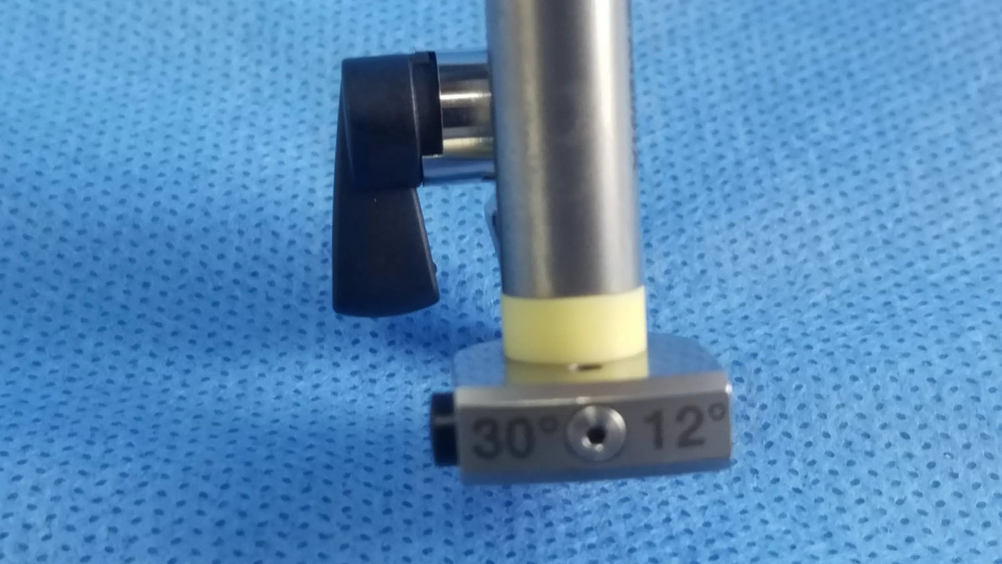 Olympus a42091a silver working insert with black handle and yellow band featuring engraved angle markings with sterilization tray