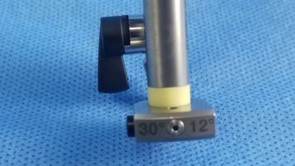 Olympus a42091a silver working insert with black handle and yellow band featuring engraved angle markings with sterilization tray