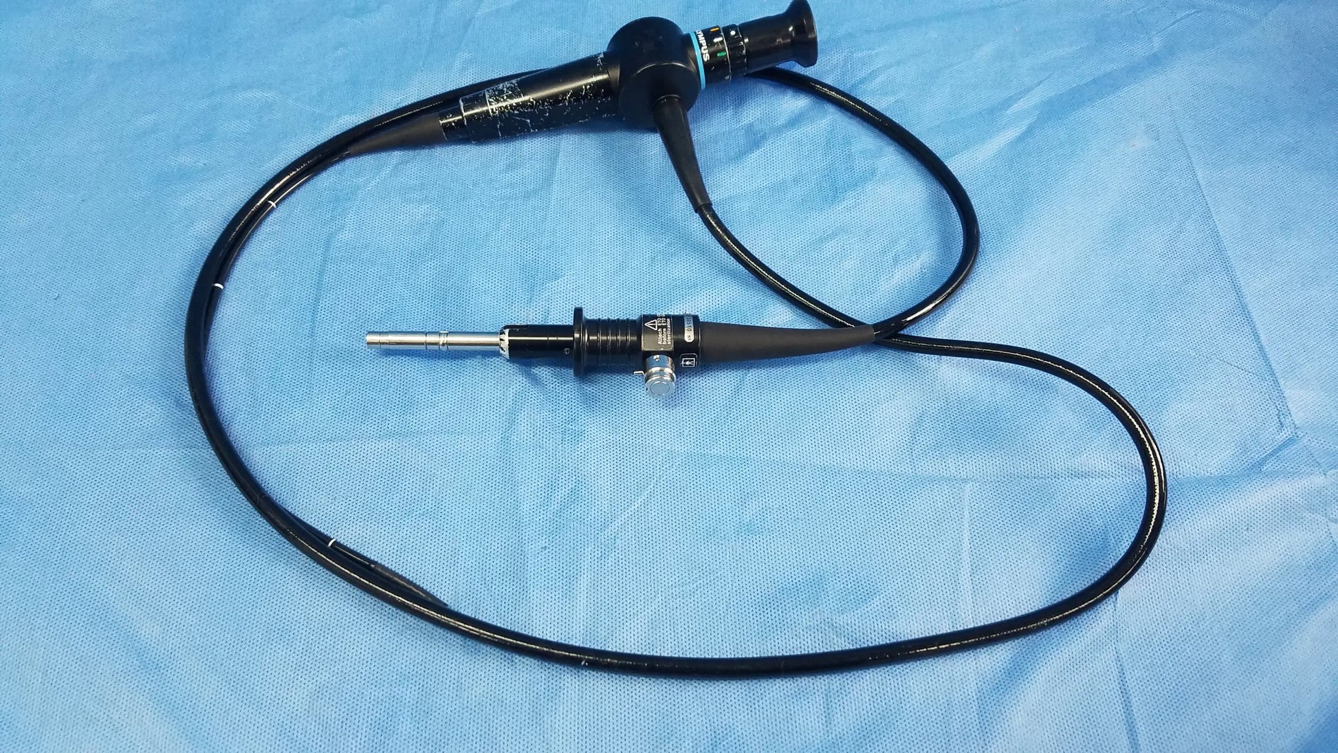 Black olympus fiberscope endoscope rhino-laryngoscope enf type p4 with flexible fiber optic cable and metallic tip