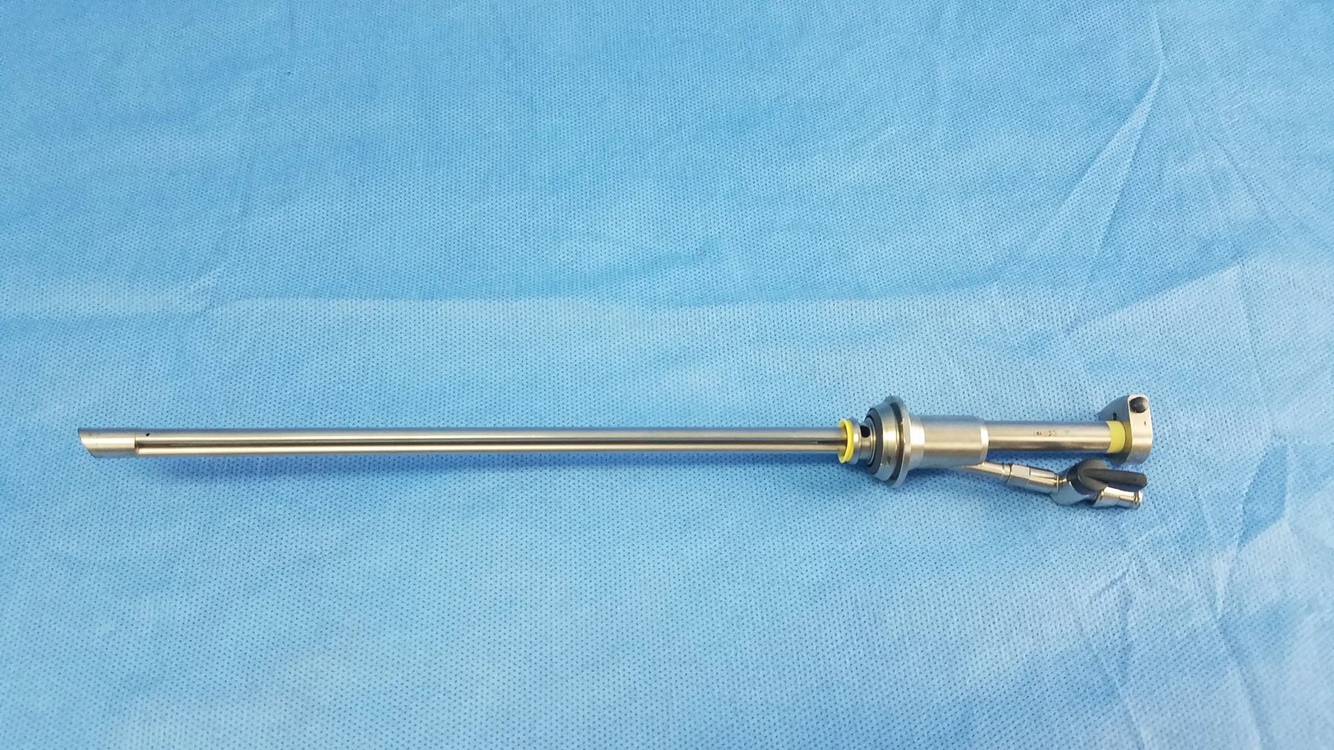 Silver metallic working insert with articulated jointed end for hystero-resectoscope richard wolf a42091a model