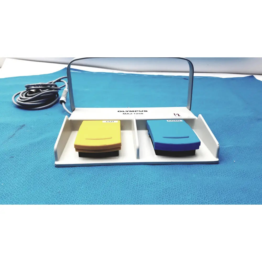 Olympus maj-1258 ues-40 pedal foot switch with yellow and blue push buttons for surgical foot control