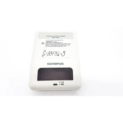 OLYMPUS MAJ-1476 Lithium Ino Battery Charger Battery Charger, second-hand product photo 1