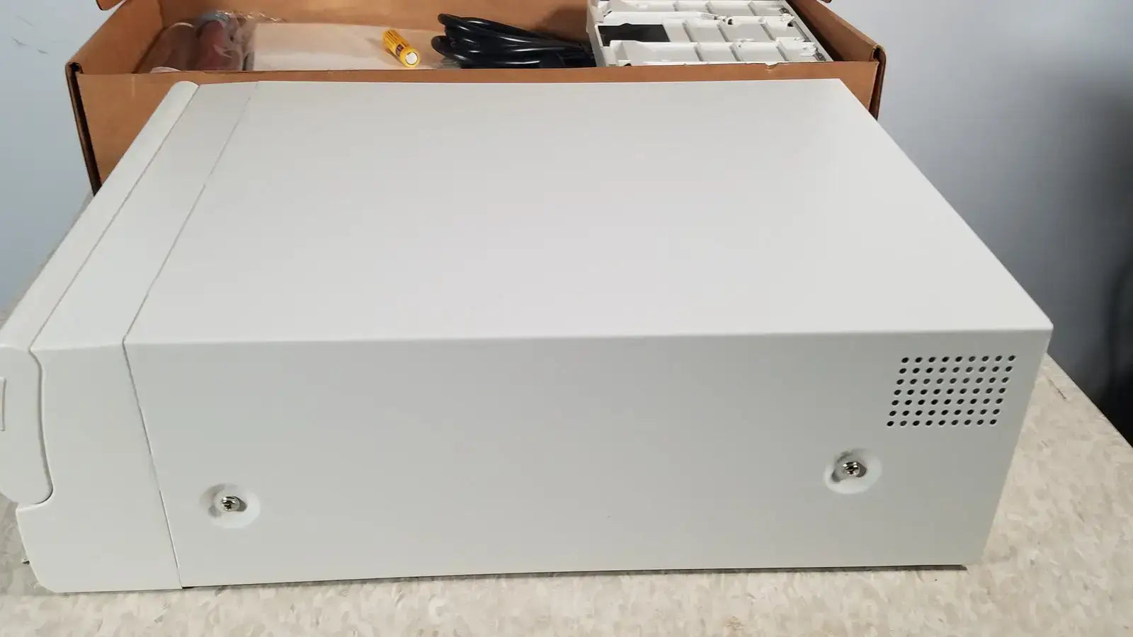 Olympus OEP-4 HDTV Color Video Printer Medical Video Printer, second-hand product photo 6