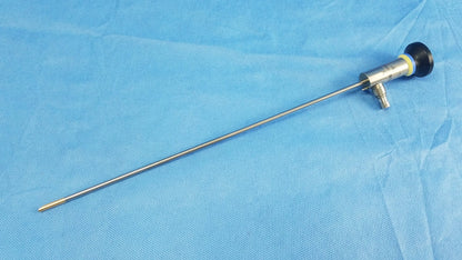 Silver rigid telescope oes elite wa2t470a with black handle and yellow accent ring for surgical use